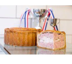Walkers Fluted Pork & Chicken Layer 3lb Pie