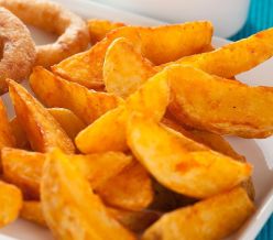 field fare Spicy Potato Wedges