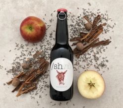 /shrb - Apple Cinamon (with nutmeg and lavender)