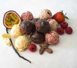 Nourish Organic Passionfruit Coconut Macaroons