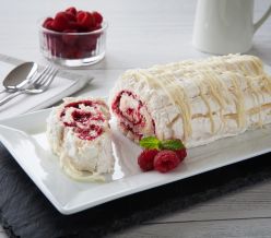 field fare Raspberry Roulade