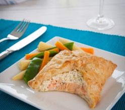 field fare Salmon Encroute