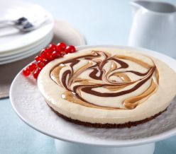 field fare Salted Caramel Cheesecake